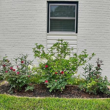 Cozy Townhome Retreat With King Bed Near I-10, Capitol, Fsu & Famu Tallahassee Eksteriør bilde