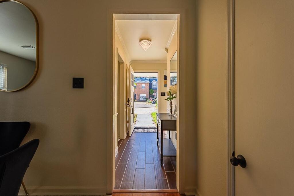 Cozy Townhome Retreat With King Bed Near I-10, Capitol, Fsu & Famu Tallahassee Eksteriør bilde