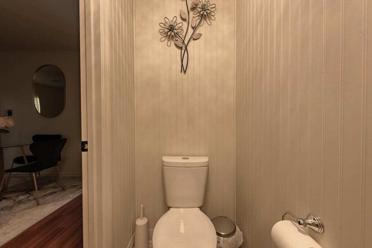 Cozy Townhome Retreat With King Bed Near I-10, Capitol, Fsu & Famu Tallahassee Eksteriør bilde