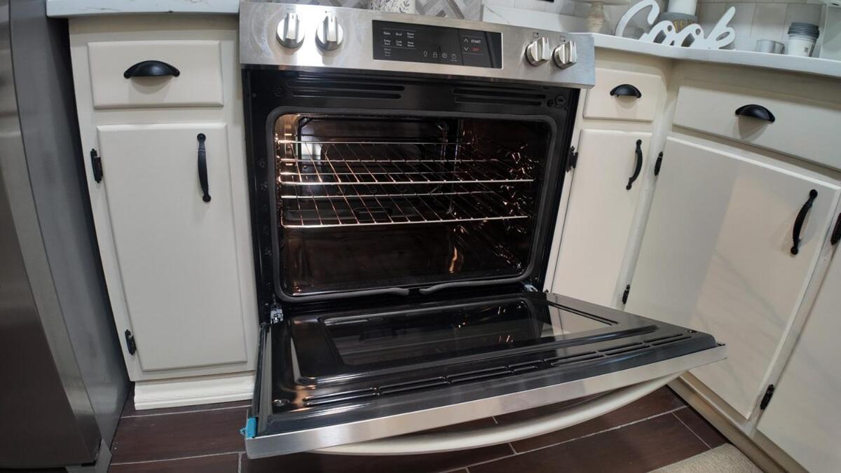 Cozy Townhome Retreat With King Bed Near I-10, Capitol, Fsu & Famu Tallahassee Eksteriør bilde