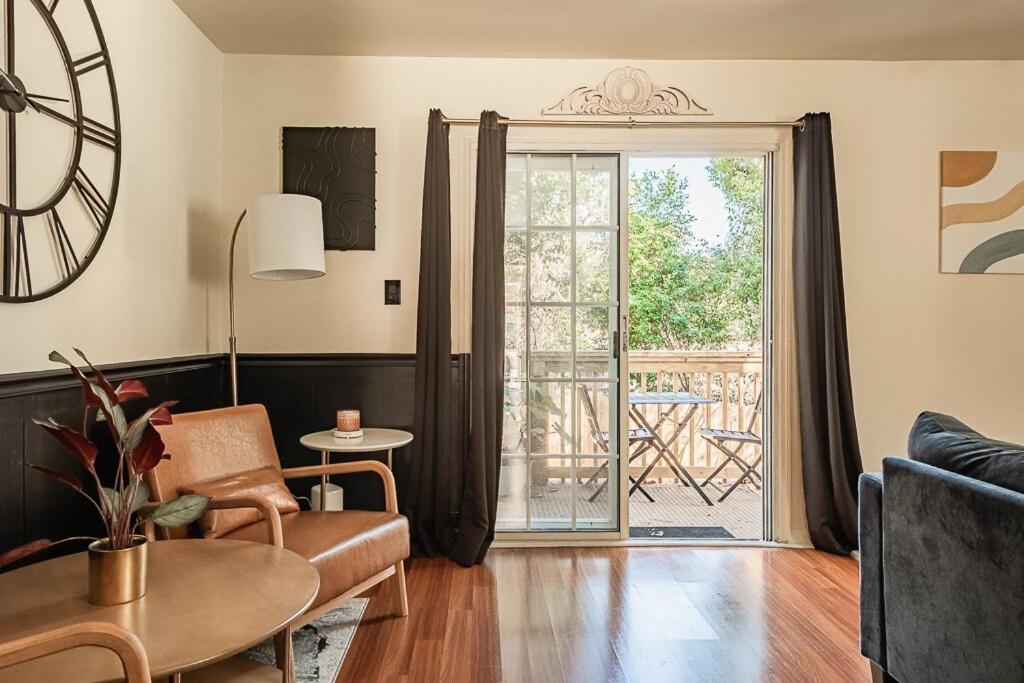 Cozy Townhome Retreat With King Bed Near I-10, Capitol, Fsu & Famu Tallahassee Eksteriør bilde